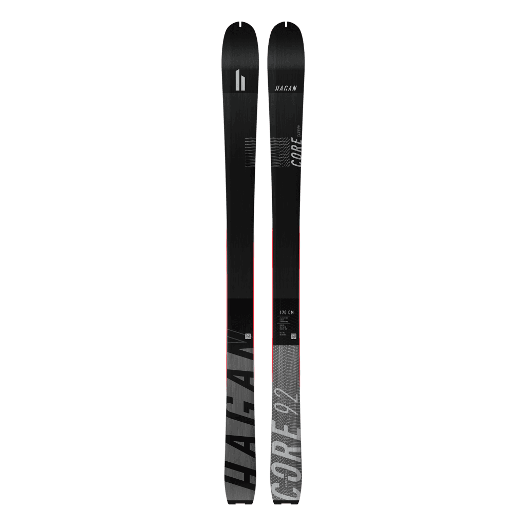 Der Core Carbon 92 ist ein Allrounder mit einer etwas breiteren Mittelbreite.