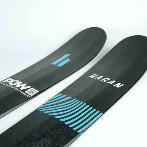 Der HAGAN Tourenski Boost 94 wurde in Gemeinschaft mit POW gebaut.